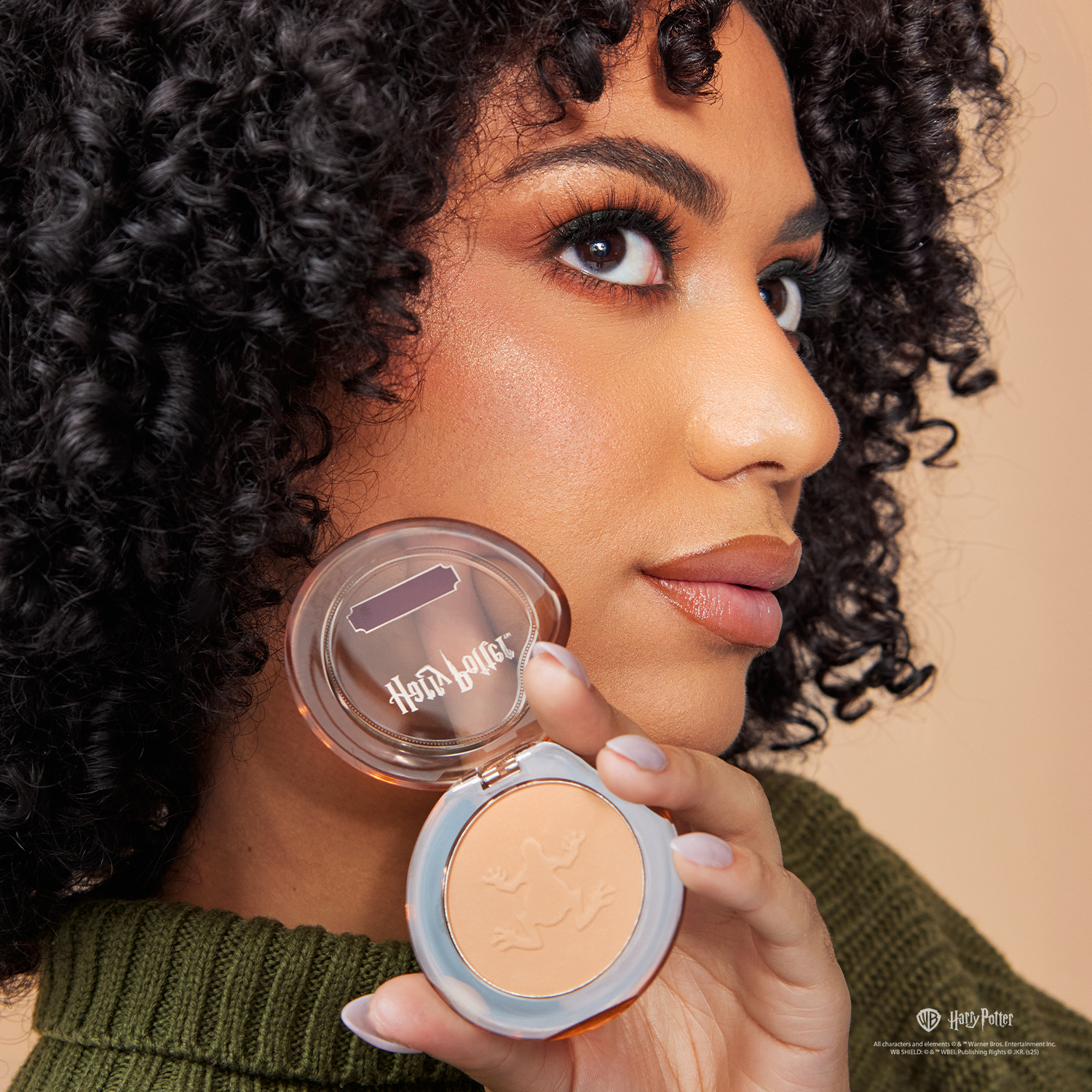 Harry Potter Holiday | Chocolate Frog™ Bronzer Powder