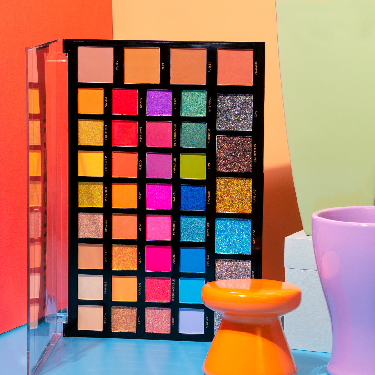 kaleidoscope 42 shade eyes & face paalette