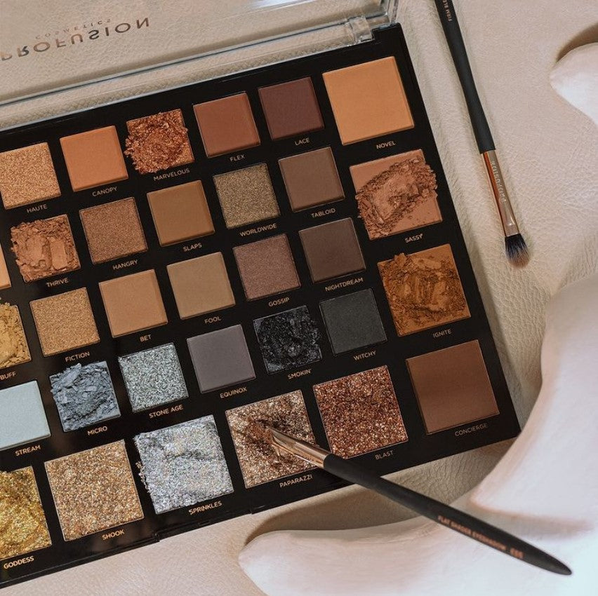 moonstone 42 shade eyes & face palette